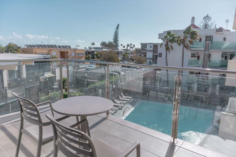 Apartamentos El Palmar