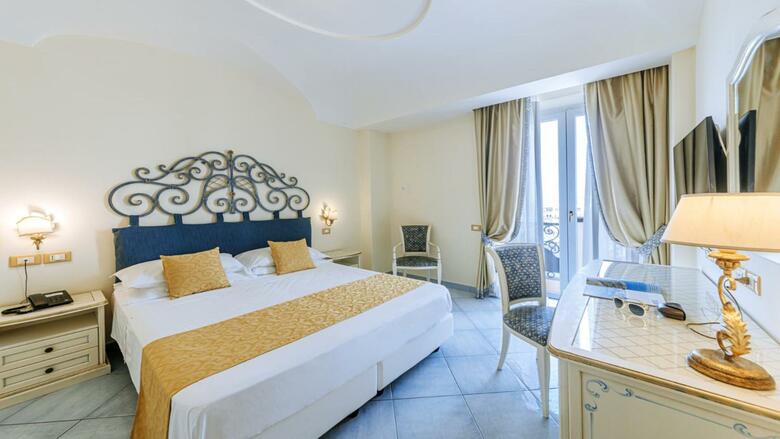 Hotel Nettuno De Charme