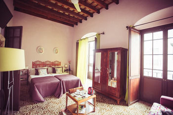 Albergue Casa Puerta Del Sol (.)