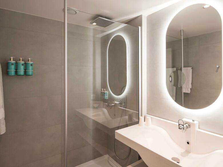Hotel Novotel Bordeaux Le Lac