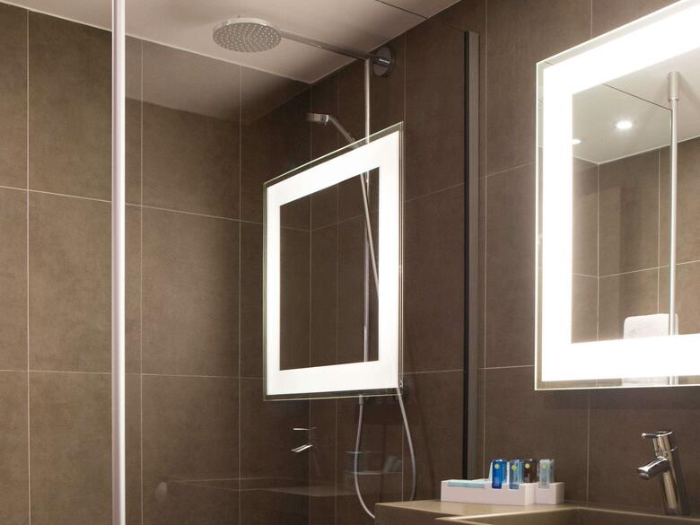 Hotel Novotel Bordeaux Le Lac