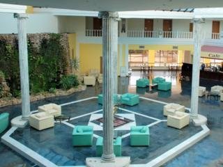 Hotel The Holiday Resort