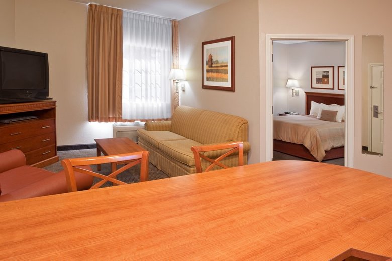 Hotel Candlewood Suites Polaris