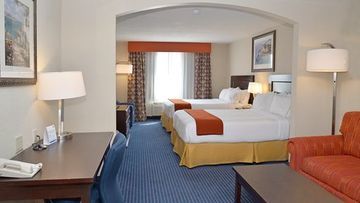 Holiday Inn Express Hotel & Suites Hinton