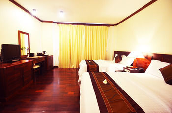 Paradise Angkor Villa Hotel