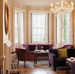 New House Country Hotel