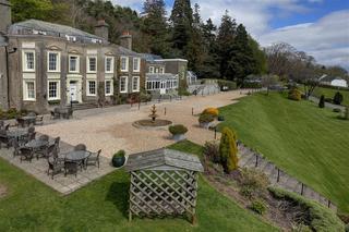 New House Country Hotel