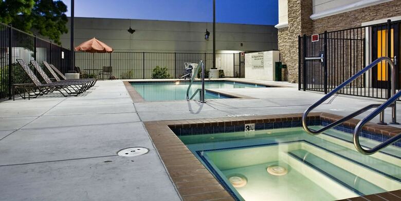 Hotel Hampton Inn Brentwood
