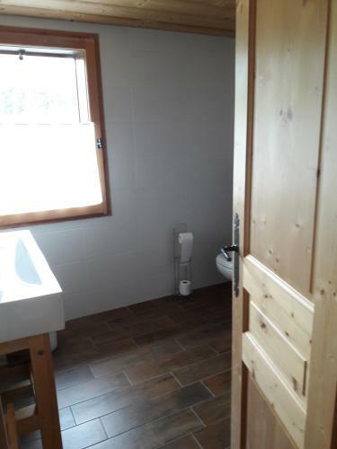 Bed & Breakfast Chalet Sous Le Jora - Chambres D'h�tes