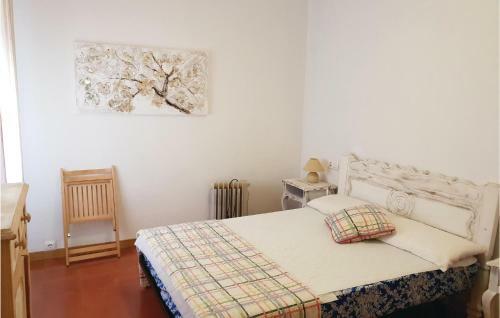 Three-bedroom Apartment In Palamos