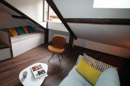Old Town Apartment In Annecy