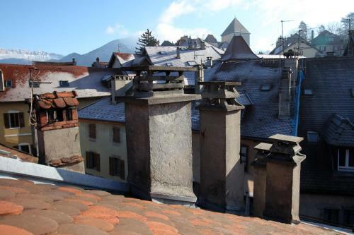 Old Town Apartment In Annecy