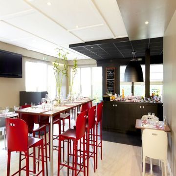 Hotel Campanile Ruan