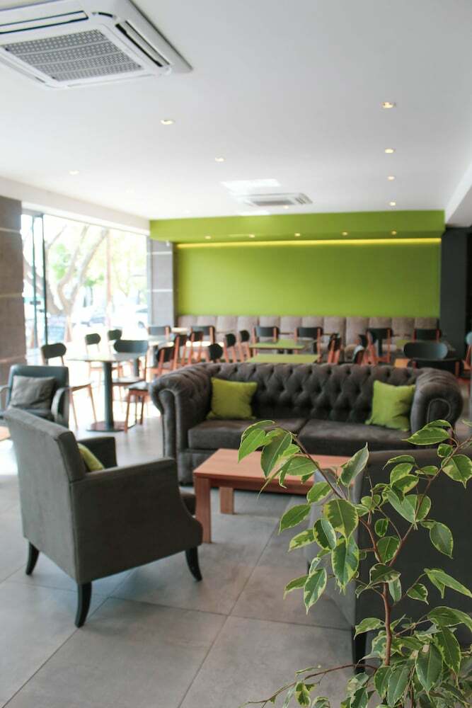 Soltigua Apart Hotel Mendoza