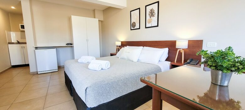 Soltigua Apart Hotel Mendoza