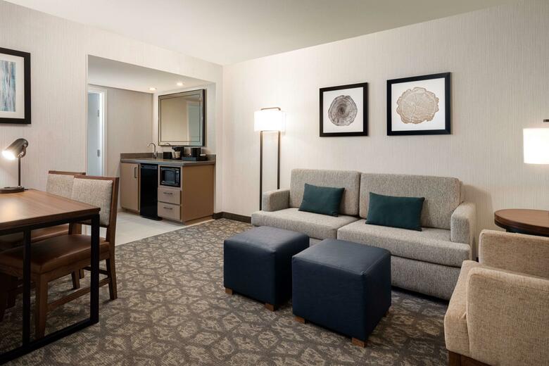 Hotel Embassy Suites Portland - Airport