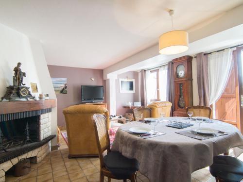 Holiday Home Maison Chateaubriand