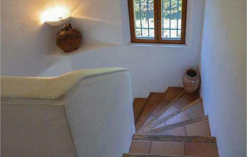 Three-bedroom Holiday Home In Speracedes