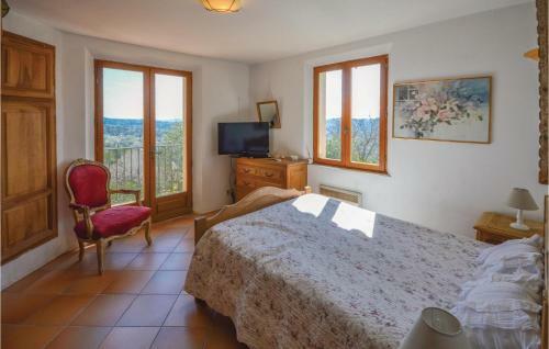 Three-bedroom Holiday Home In Speracedes