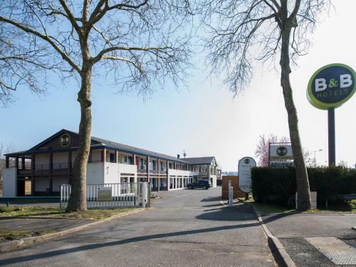 Hotel B&B H�tel Tours Nord 1 Val De Loire