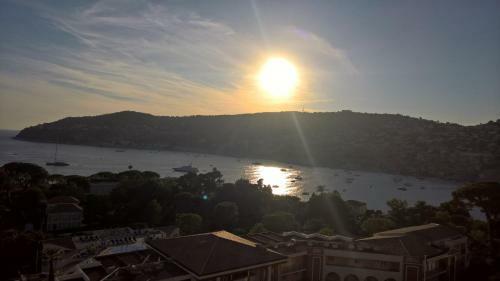 Apartamento Luxurious Flat With Stunning View On Boulevard Napol�on III