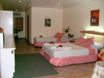 Hotel Grand Eastern (al Lado De La Piscina)
