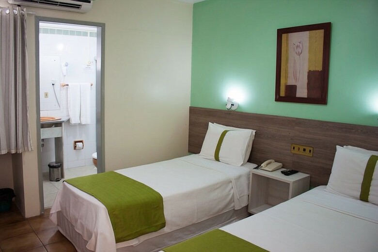 Tr�pico Praia Hotel