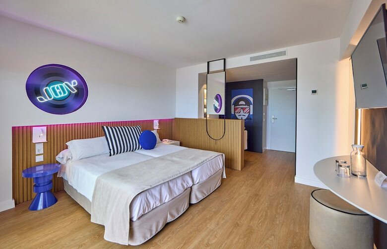 Universal Hotel Neptuno - Adults Only