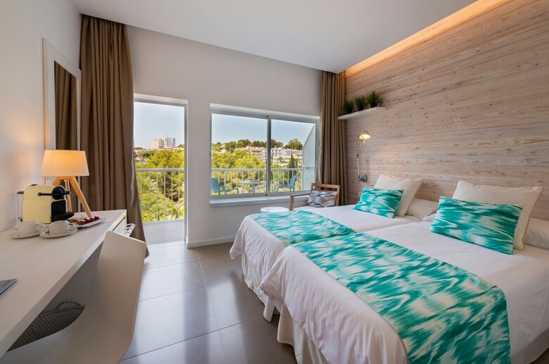 Hotel Fergus Style Palmanova
