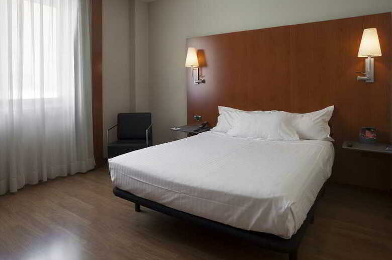 AC Hotel Los Vascos By Marriott