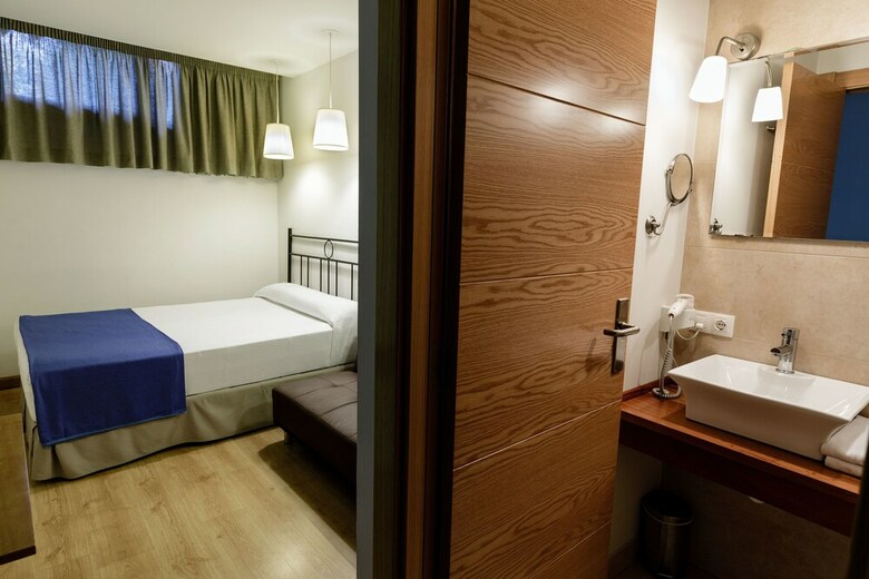 Hotel Albergue Jakue
