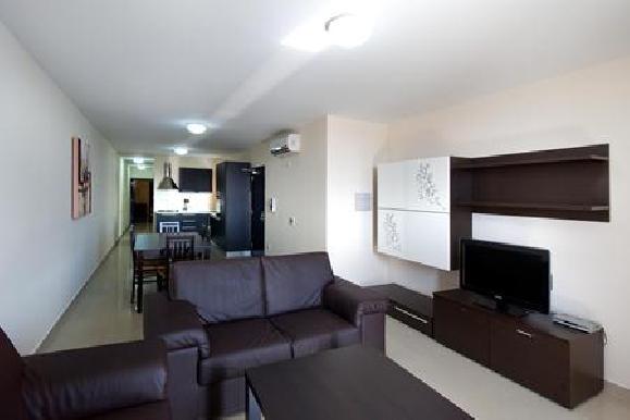 Bayview Hotel & Apartments