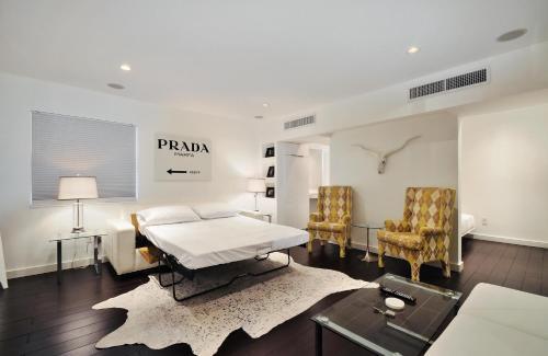 Apartamento Downtown Condo 201