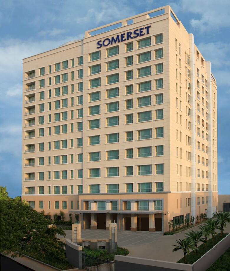 Hotel Somerset Greenways