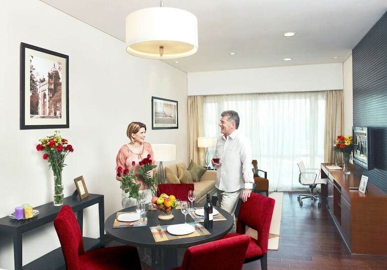 Hotel Somerset Greenways