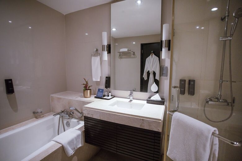 Hotel Somerset Greenways