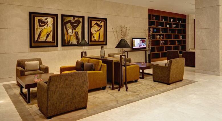 Hotel Somerset Greenways