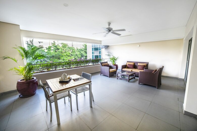 Hotel Somerset Greenways