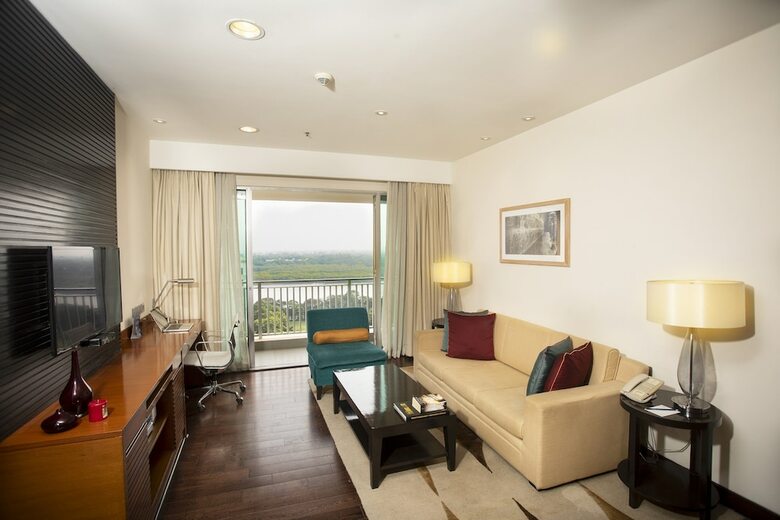 Hotel Somerset Greenways
