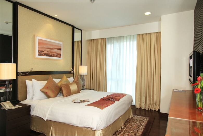 Hotel Somerset Greenways
