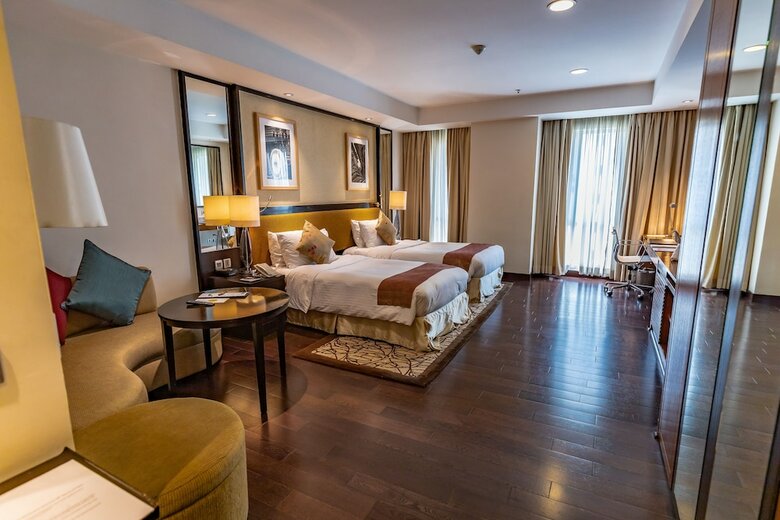 Hotel Somerset Greenways