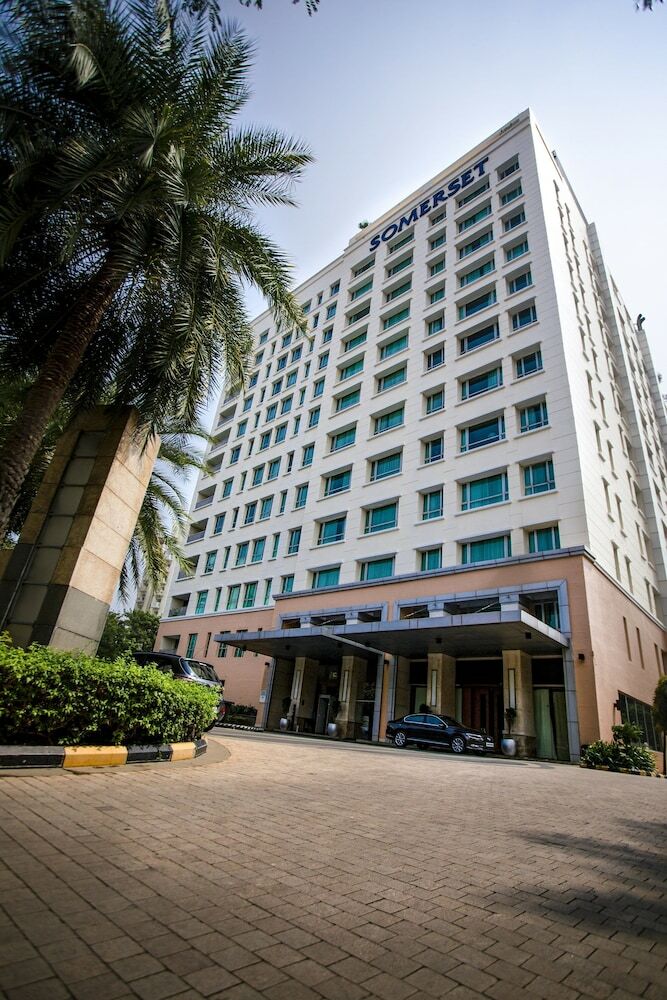 Hotel Somerset Greenways