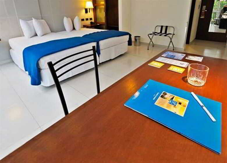 Hotel Lp Santa Cruz