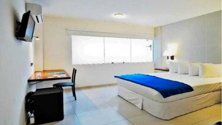 Hotel Lp Santa Cruz