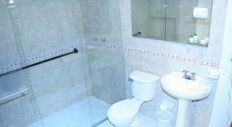 Charlies Place Hotel