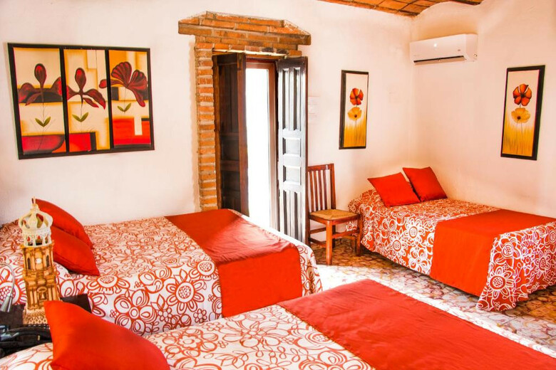 Hotel Posada De Roger
