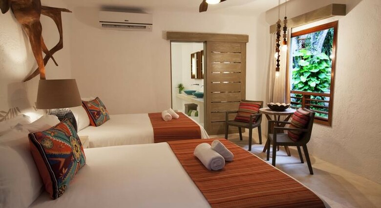 Hotel Mahekal Beach Resort