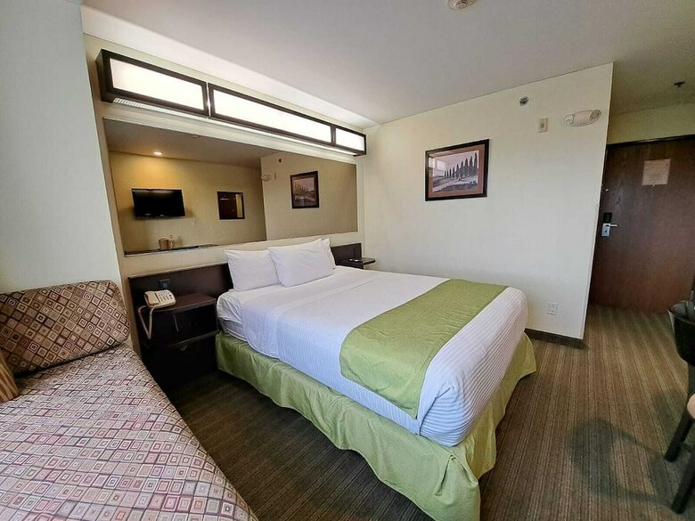 Hotel Microtel Inn And Suites Toluca