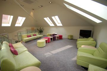 Hotel Kings Court