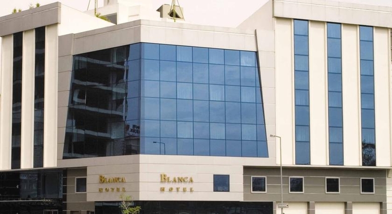 Hotel Blanca